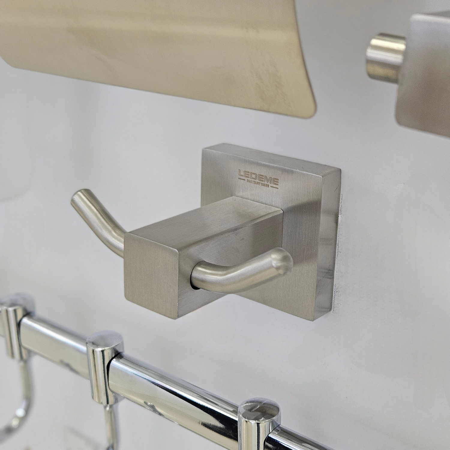 Новинка - смесители из нержавеющей стали!